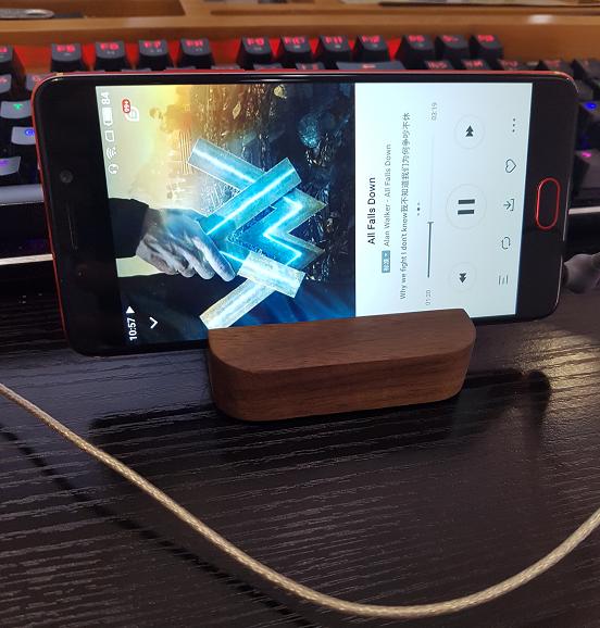 透明款耳机,魅族live耳机什么水平