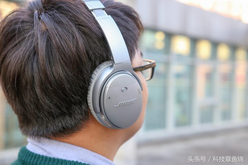 boseqc35浜屼唬瀵规瘮绱㈠凹1000xm4,闄嶅櫔鑰虫満boseqc35鍜岀储灏紉m3