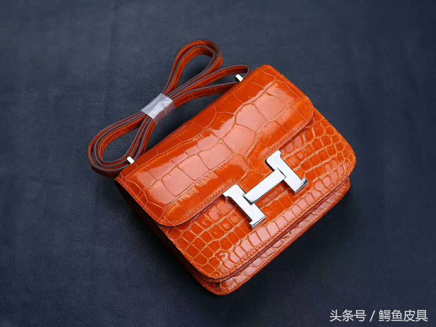 红色过年包包怎么选,今年最火的过新年包包