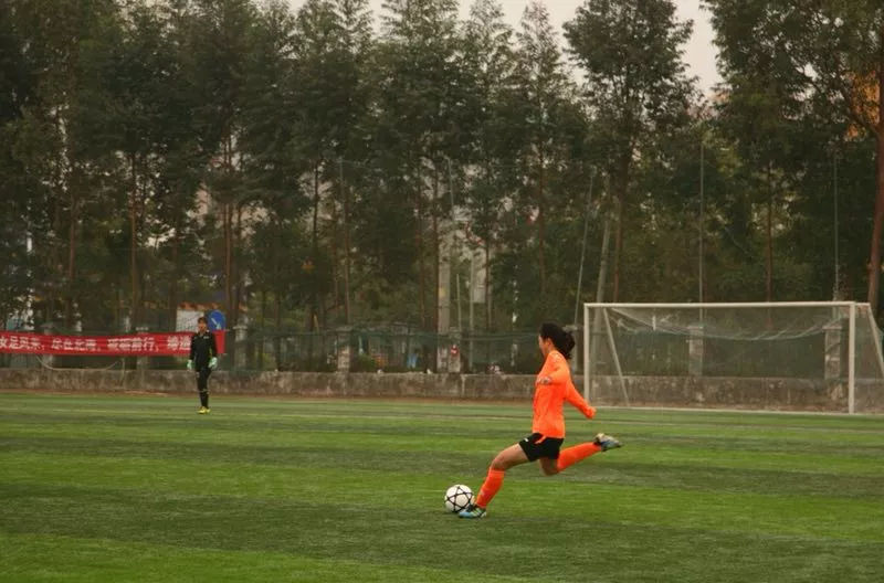 第二届中国青少年足球联赛女子u18,中国女子u16足球队冠军比赛视频