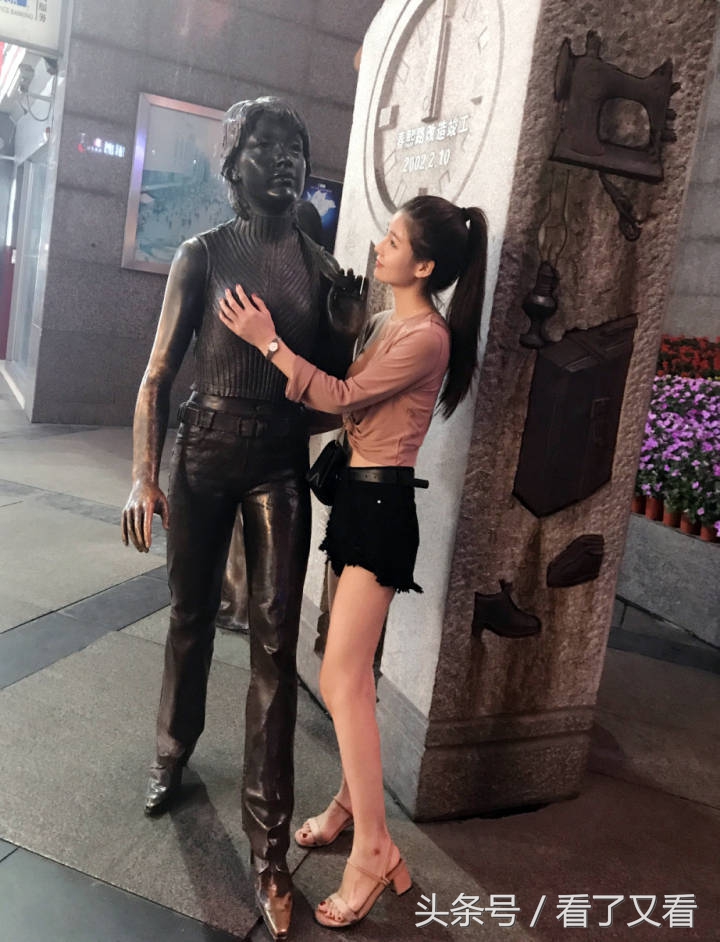 为什么跌停卖不出去啊,涨跌停的股票能卖出去吗