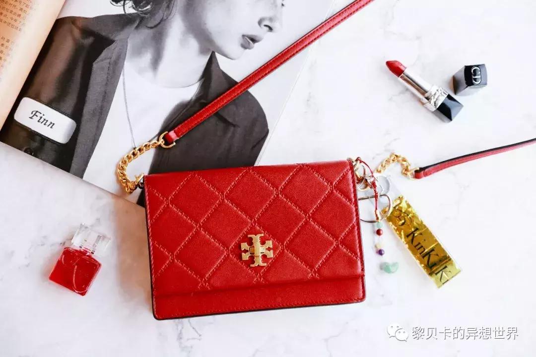 从上百只包里,她们精挑细选了这9只最爱的年度好包