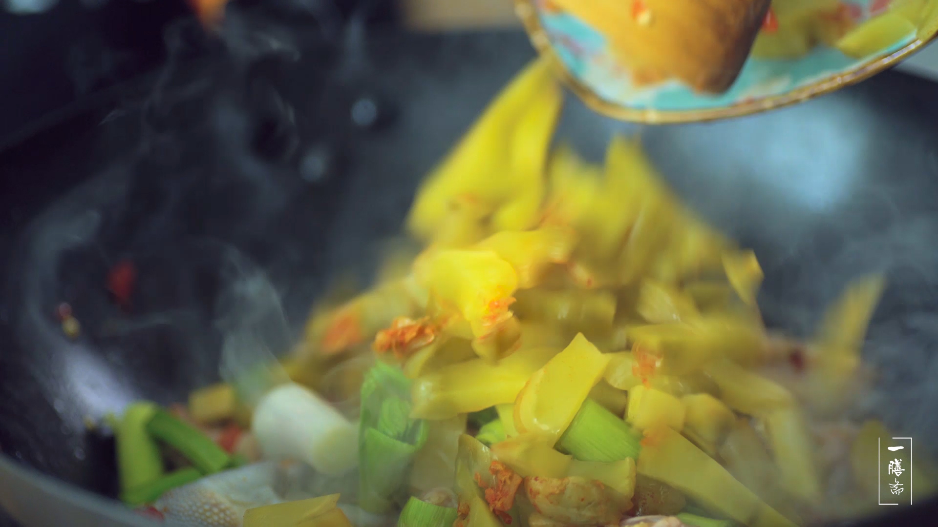 鸡肉去腥味最简单有效的办法,红烧鸡肉有腥味怎么回事