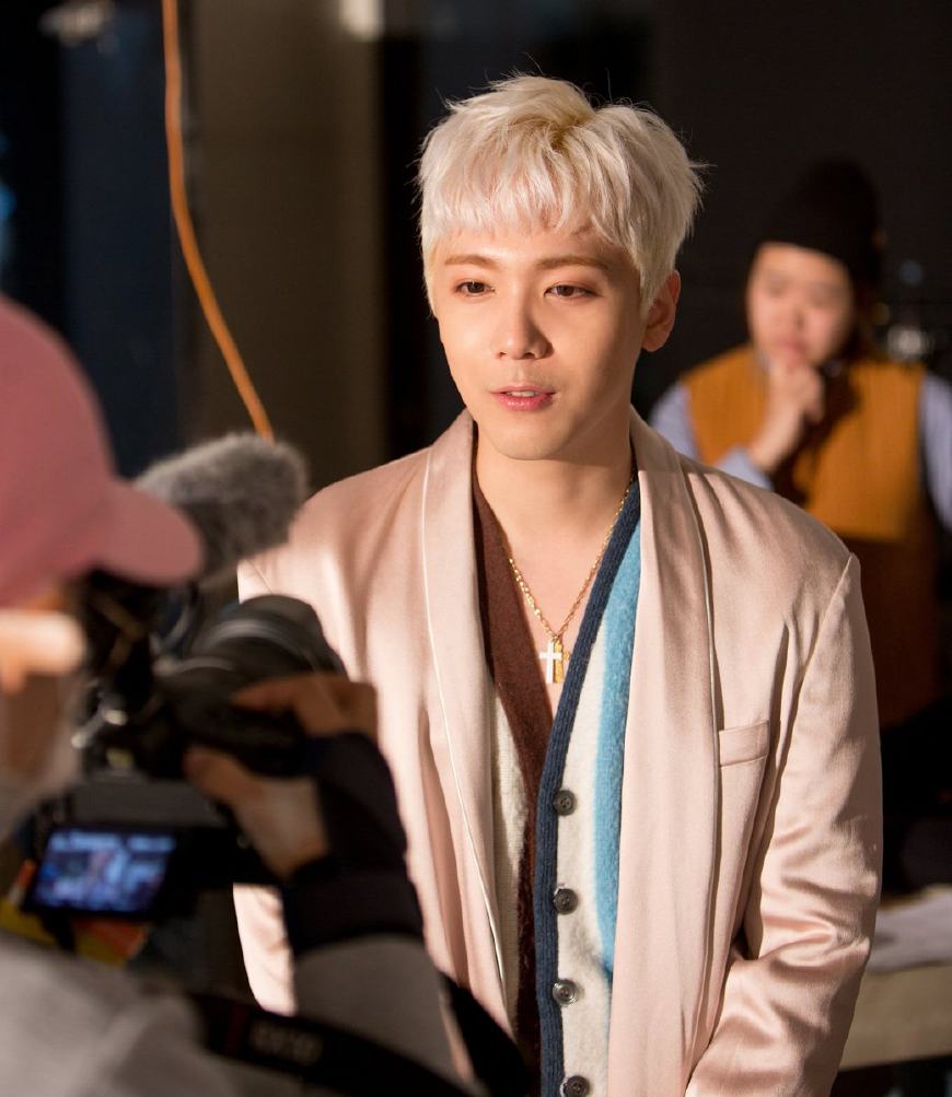 权志龙是哪些艺人的偶像,韩国明星权志龙资料