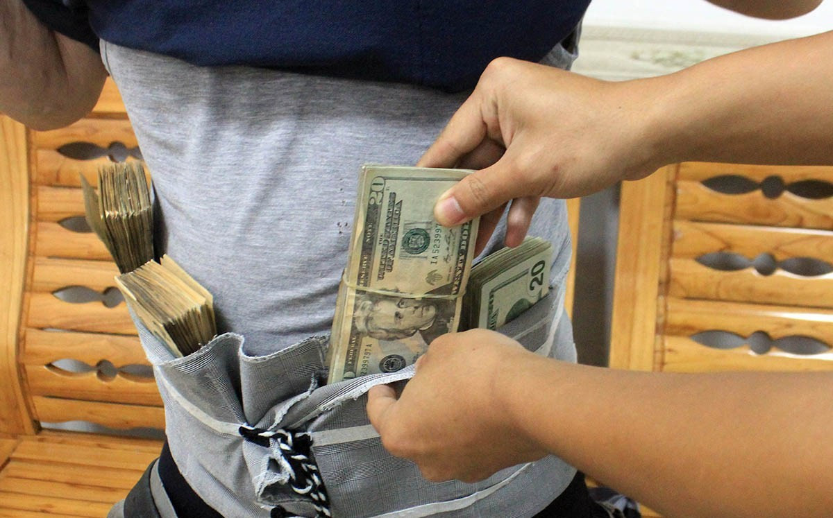 澳门何鸿燊长女,澳门大亨何鸿燊女儿