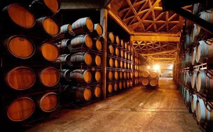 怎样鉴别是不是进口葡萄酒,如何区分是否进口葡萄酒