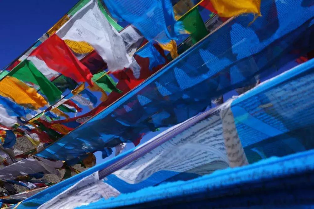 拉林高速最美段,公路的颜值