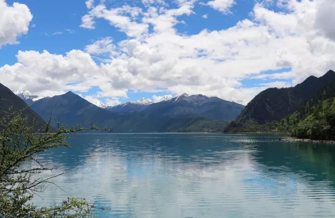 拉林高速最美段,公路的颜值