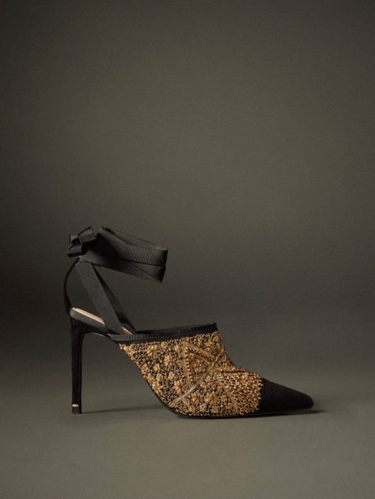 第一次拜年穿什么衣服合适,去别人家拜年该穿什么衣服