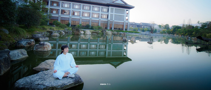 骞夸笢鍝噷鍙互绂呬慨浣忓,宀崡绂呬慨閰掑簵鍥剧墖