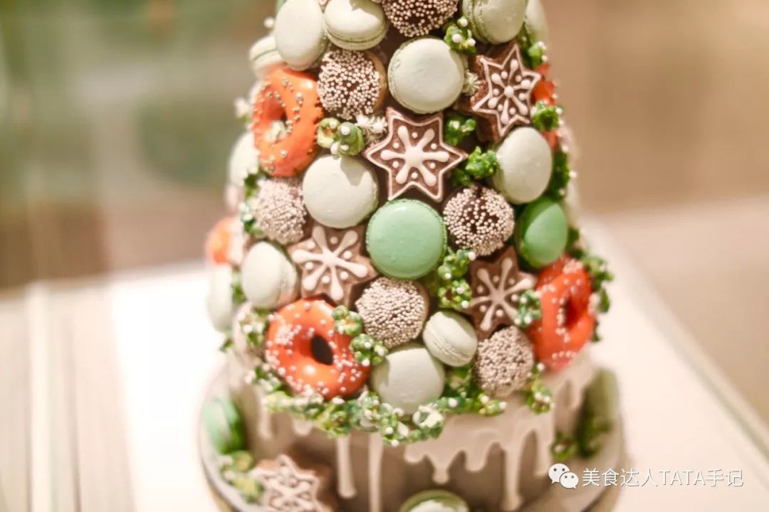 一不留神就掉进坑里,一不留神就会掉进一个大坑