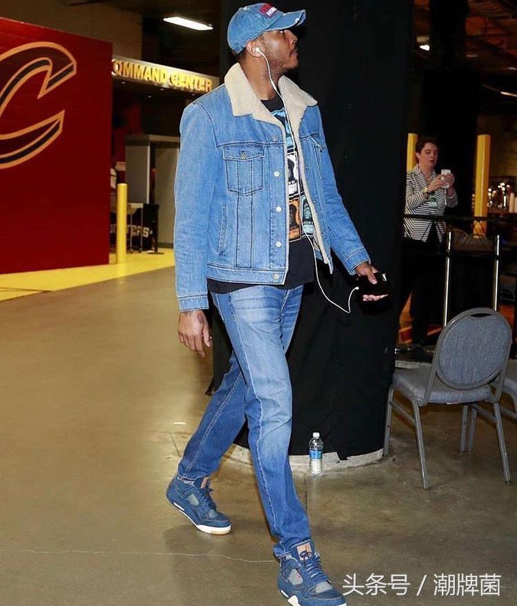 levisairjordan4,levisxairjordan