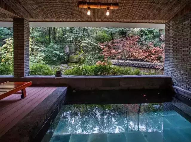 成都泡温泉一日游最佳景点,成都周边100元泡温泉包吃住