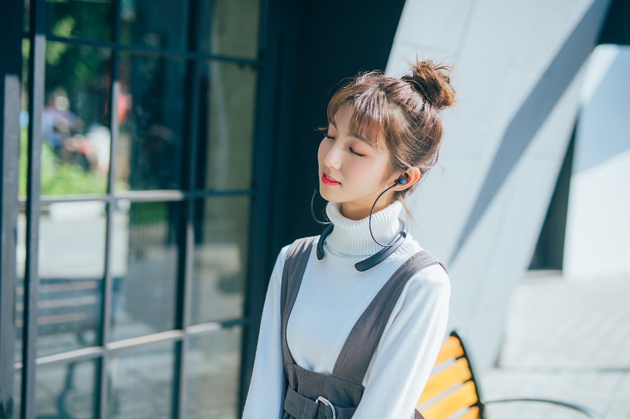 boseqc30降噪耳机开不了机,boseqc30坏了值得修吗