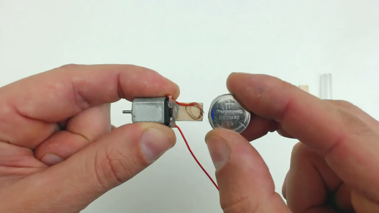 简单制作的发光的小玩具,发光玩具球制作方法