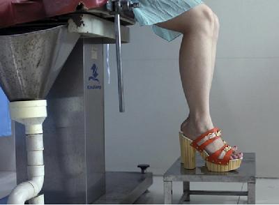 孕初期梦到自己流产了怎么办,孕妈故意流产