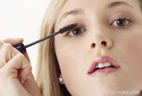 佩戴美瞳的正确方式,这些佩戴美瞳的方法你知道吗