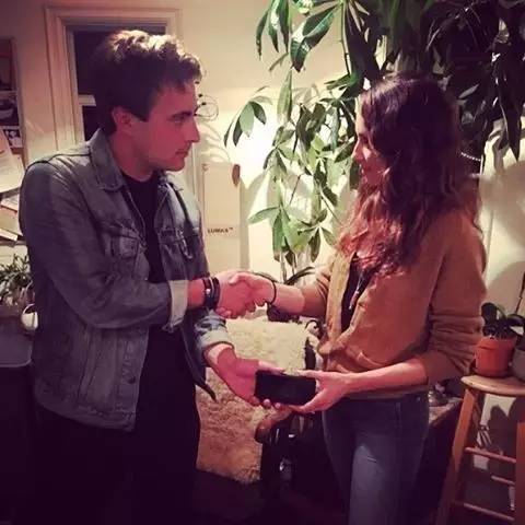 AB/宋佳/KarlieKloss让我来问问：不搞点花样的基本款你们还没穿腻吗？