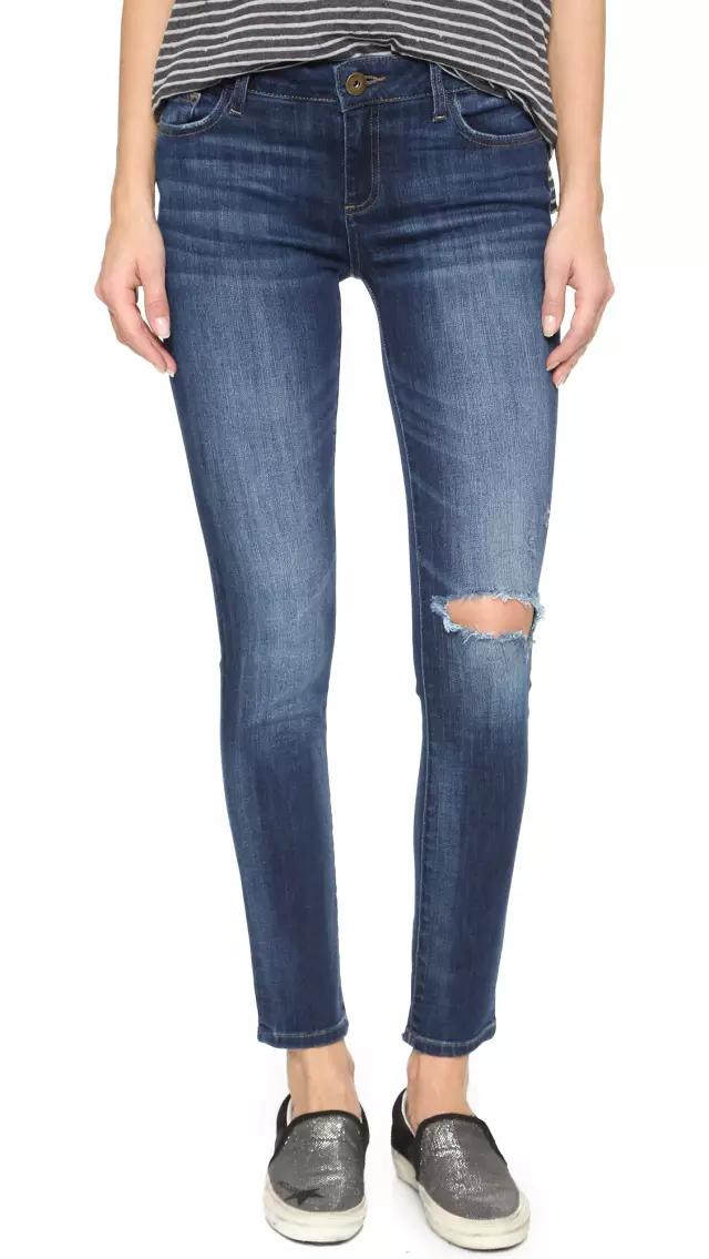 今年最潮弹力破洞微喇牛仔裤,潮流牛仔裤有哪些