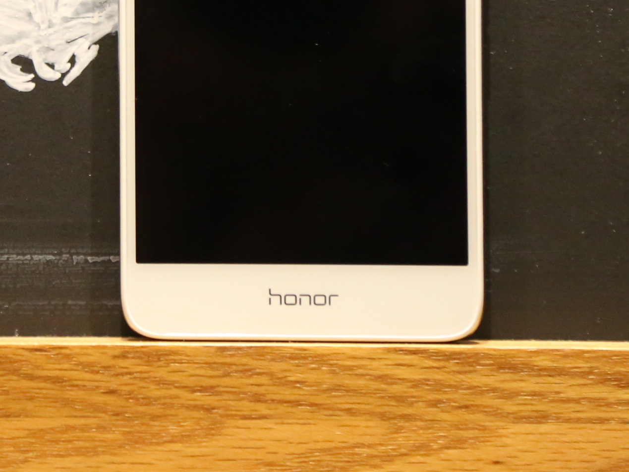 荣耀畅玩5c与荣耀5c是否一样,真芯评测