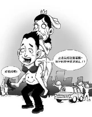 开门后新郎怒扇小姨子！不忍直视，这些低俗婚闹，是要判刑的