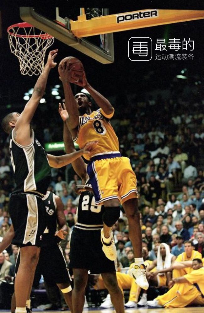 传奇落幕——科比职业生涯赛场球鞋完整回顾