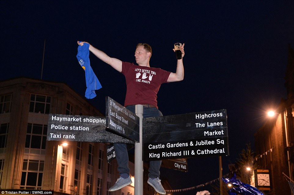 莱斯特孤僻性格,莱斯特城英超夺冠阵容名单