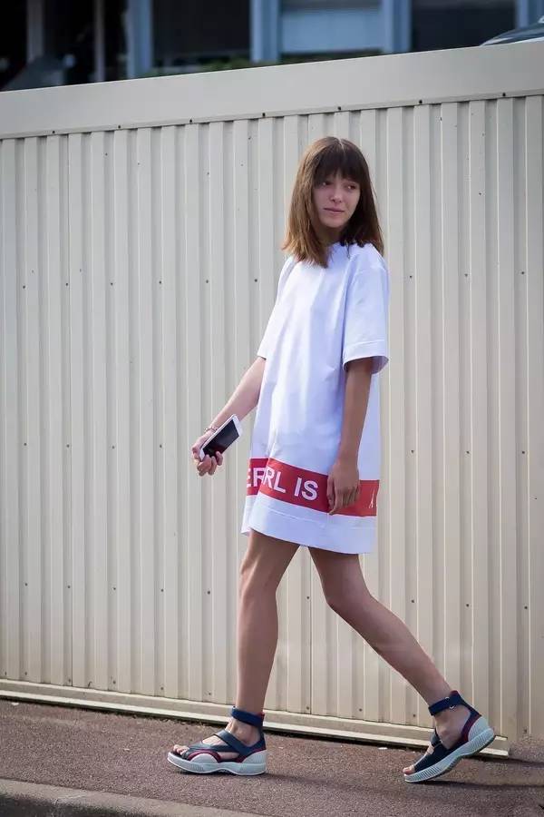 韩星最爱穿的凉鞋竟然是它！