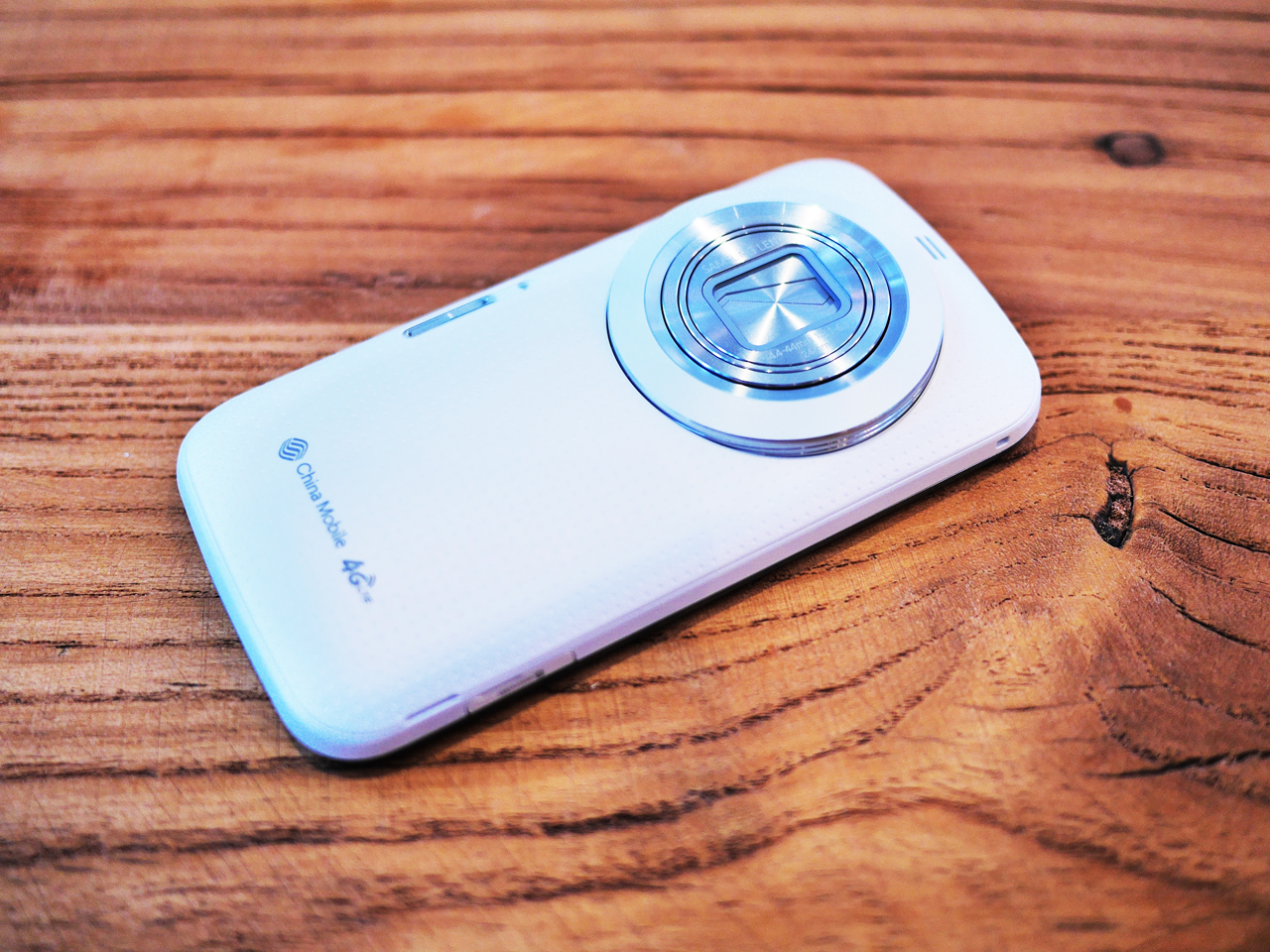 十倍光学变焦公认最好拍照手机,可变焦拍照神器