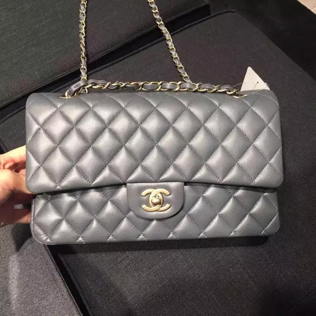 撞包也要背？这些热门包包受欢迎是有原因的