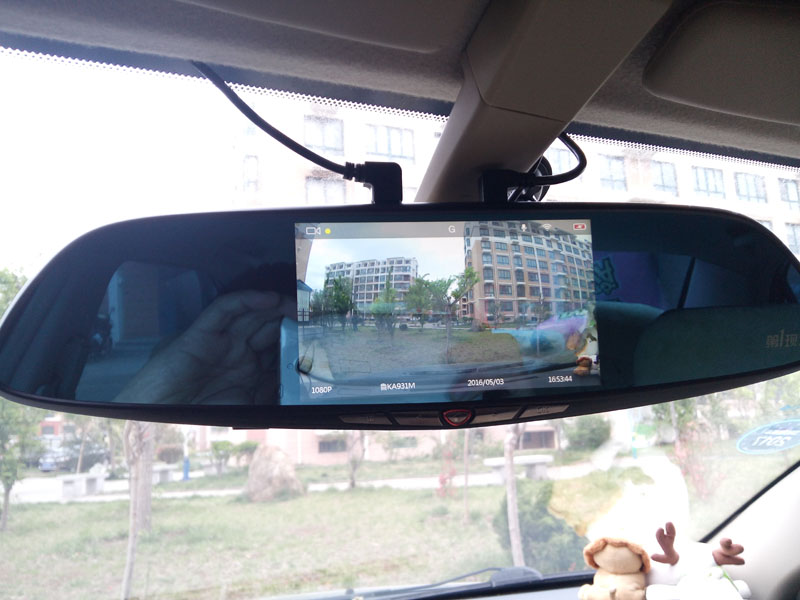 第一现场v9行车记录仪说明书,第一现场v9+行车记录仪怎么样