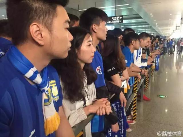 南京南站震撼感极强的视频,南京南震撼视频