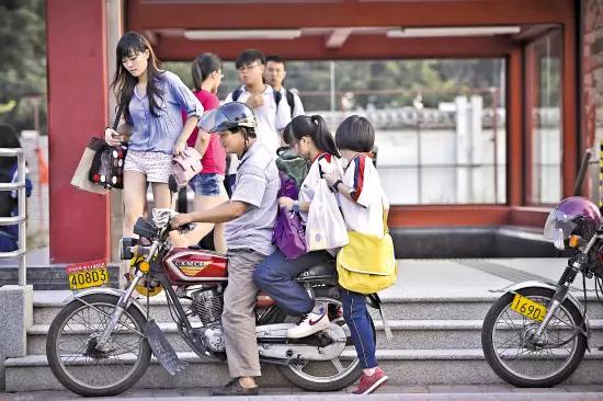 在西安骑摩托车是什么体验,在西安骑摩托车怎么样