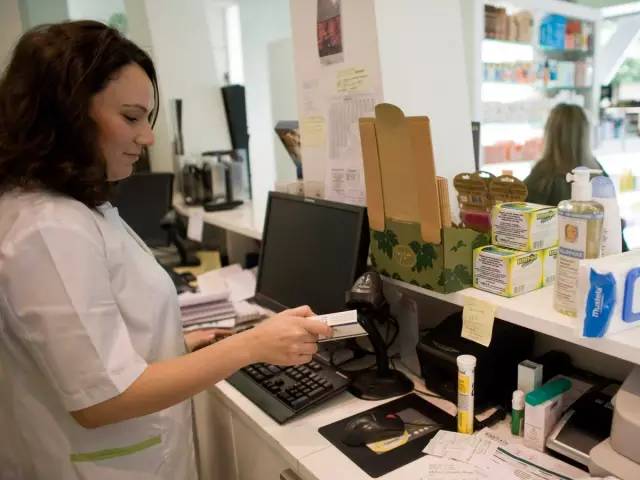 20个适合女生的高收入工作,永远吃香薪资待遇高的女性职业