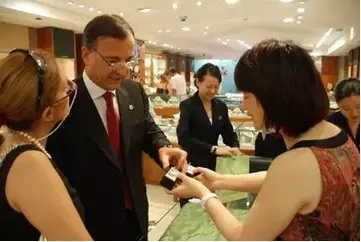 对不起，我要离开宝鸡了，准备去~