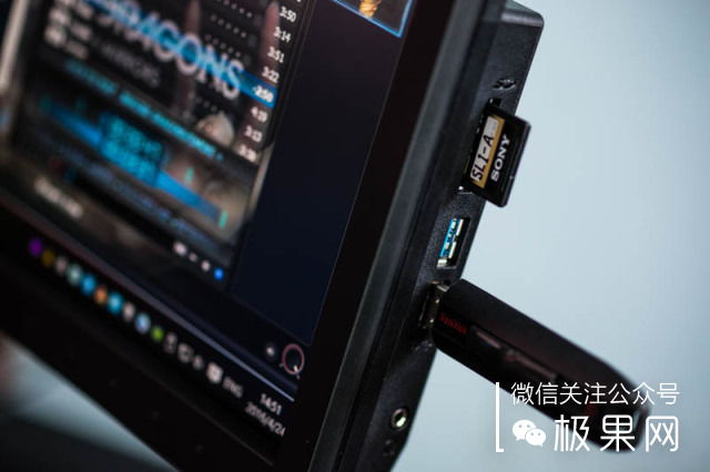 瓒呭ぇ灞忕數鑴戞樉绀哄櫒,瓒呭ぇ灞忔樉绀哄櫒