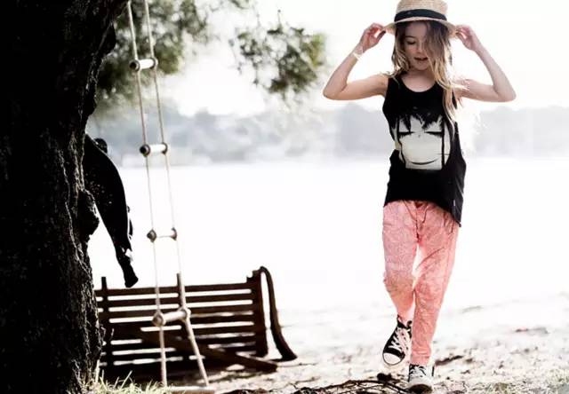 超显瘦童装,肥胖童装穿什么最好看