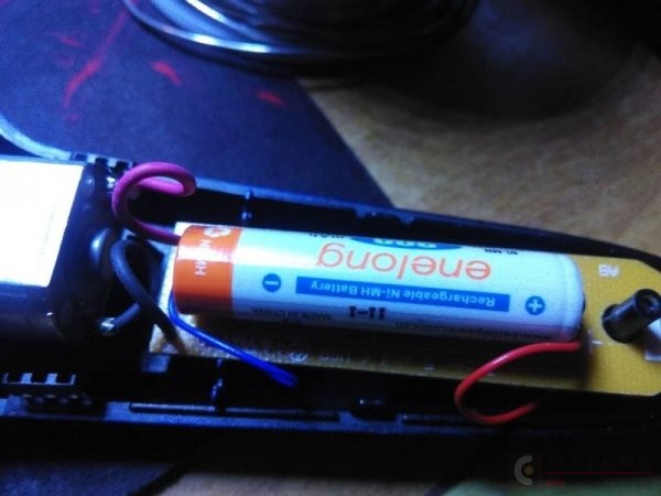 飞利浦1150x剃须刀怎样更换电池,飞利浦剃须刀s5050电池拆解视频