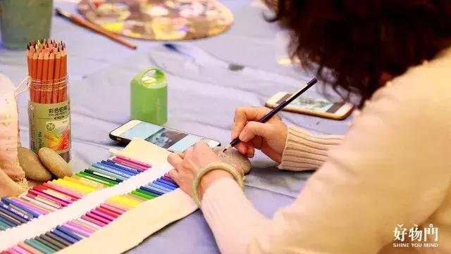 养蛙不如吸猫，这个冬*你日**准备好画板了吗