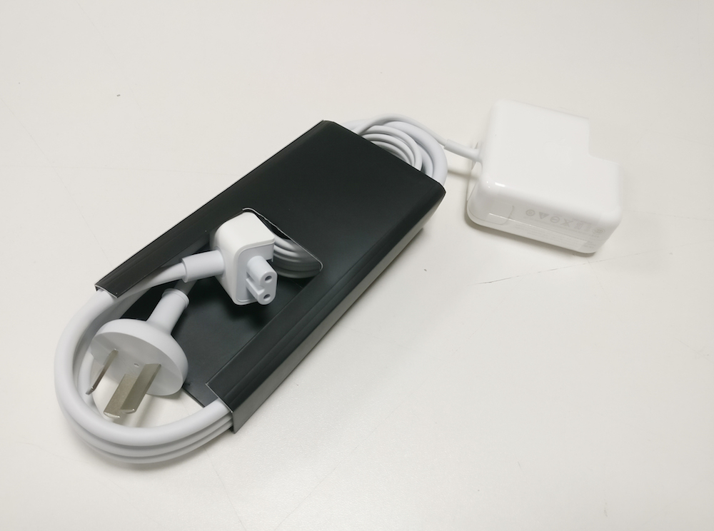 买macbookairm2还是20款prom1,买macbookair好还是imac