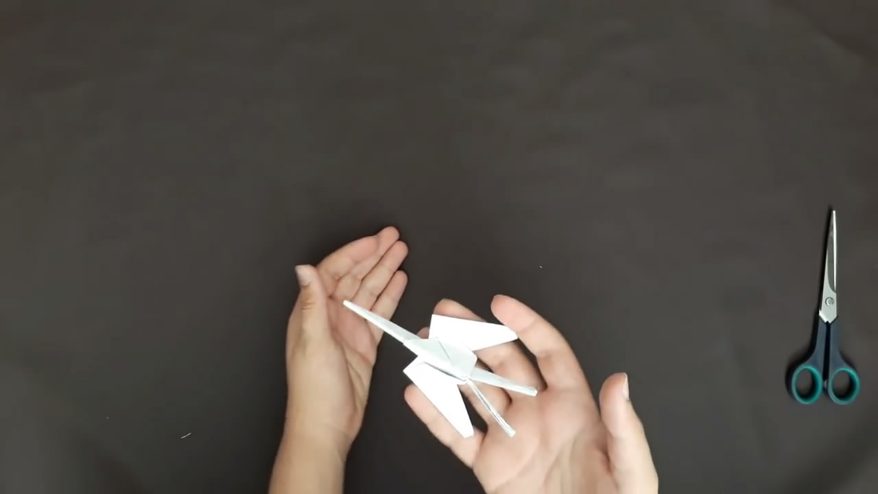 折纸变形金刚手工制作教程,简单的折纸变形金刚