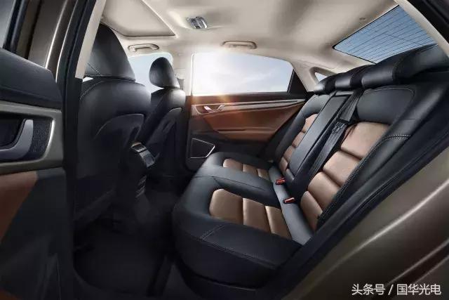 奔驰车顶棚脏了用温水能洗掉吗,奥迪a6l车顶棚脏了怎么清洗