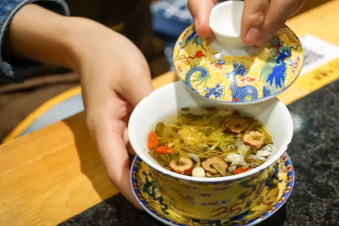 重庆火锅前十强十大必点菜,冬天重庆南山火锅推荐