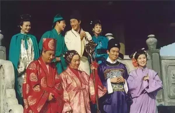 周星驰十大经典电影排行榜最新,香港老片电影推荐周星驰