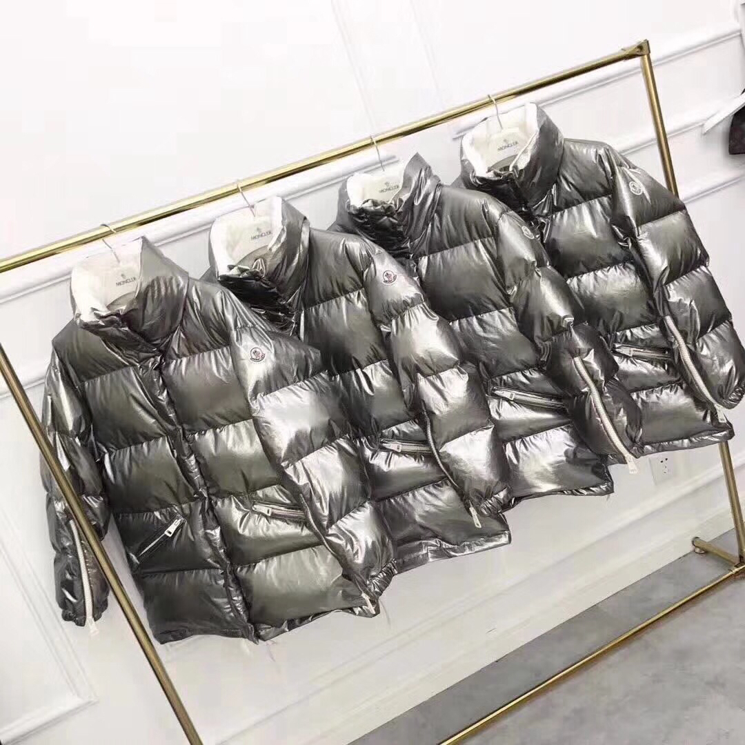 盟可睐moncler羽绒服男,moncler盟可睐男士羽绒怎么穿