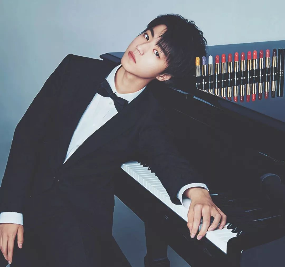 王俊凯代言唇膏,王俊凯被推荐过来的时候