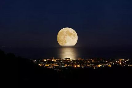 与君共赏意境高远优美的诗句,与千里共婵娟有关的诗词