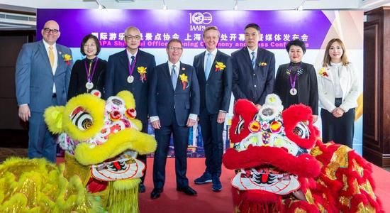 1.27-2.2主题公园一周新闻精选