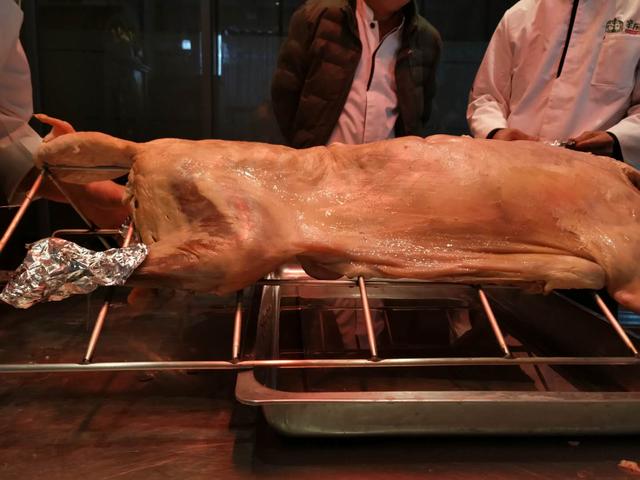 这个寒假带着孩子体验有趣的烤羊“小小厨艺师养成计划”