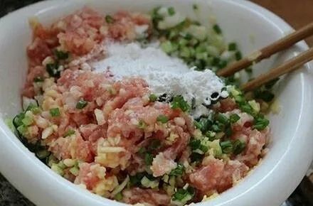 食堂红烧狮子头几两肉,食堂红烧狮子头正宗做法